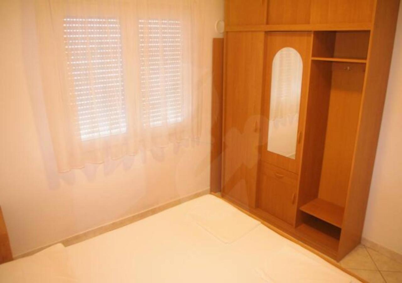 Gama Appartement Vir Buitenkant foto