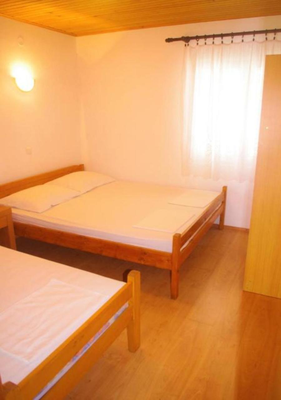 Gama Appartement Vir Buitenkant foto