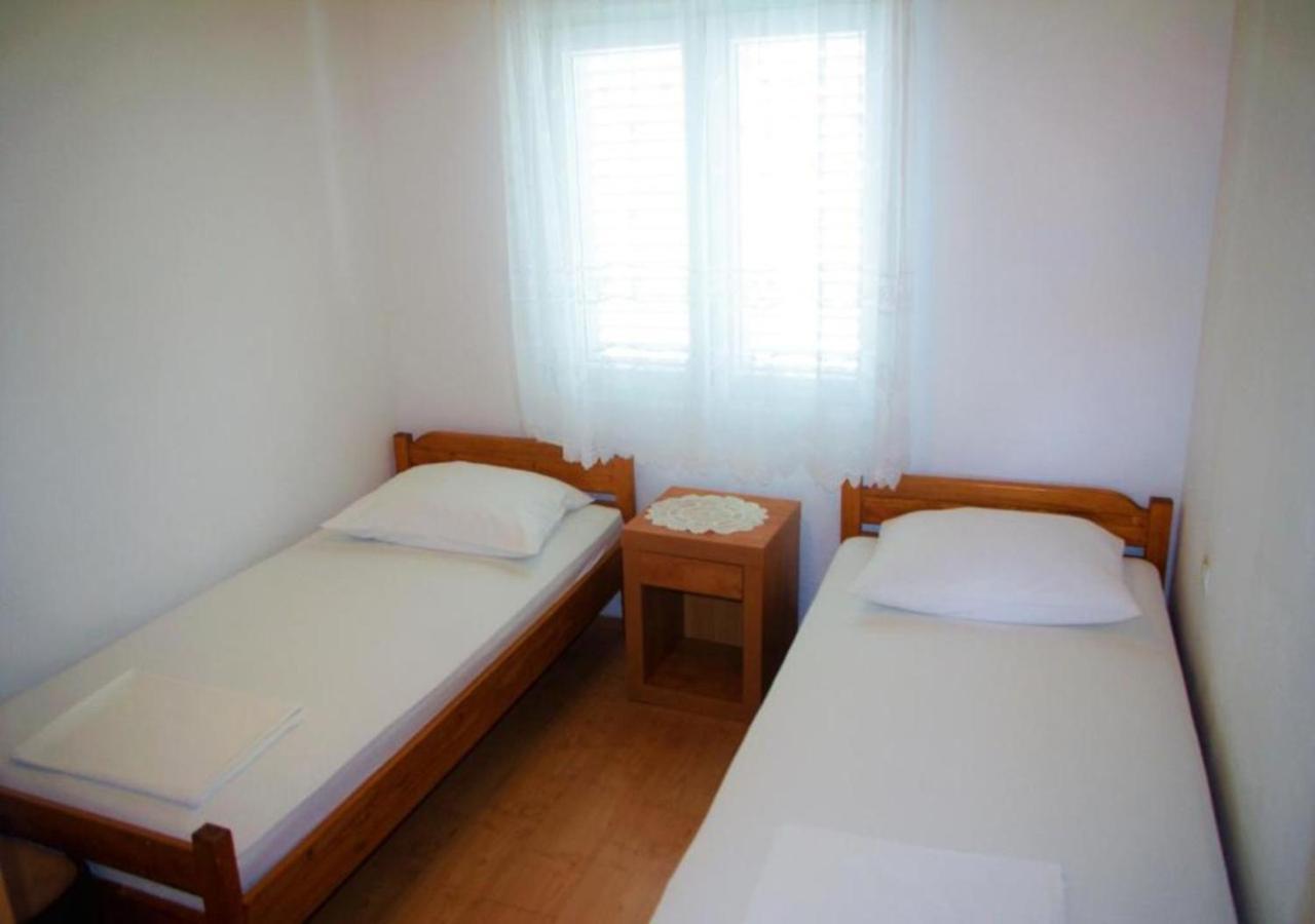 Gama Appartement Vir Buitenkant foto