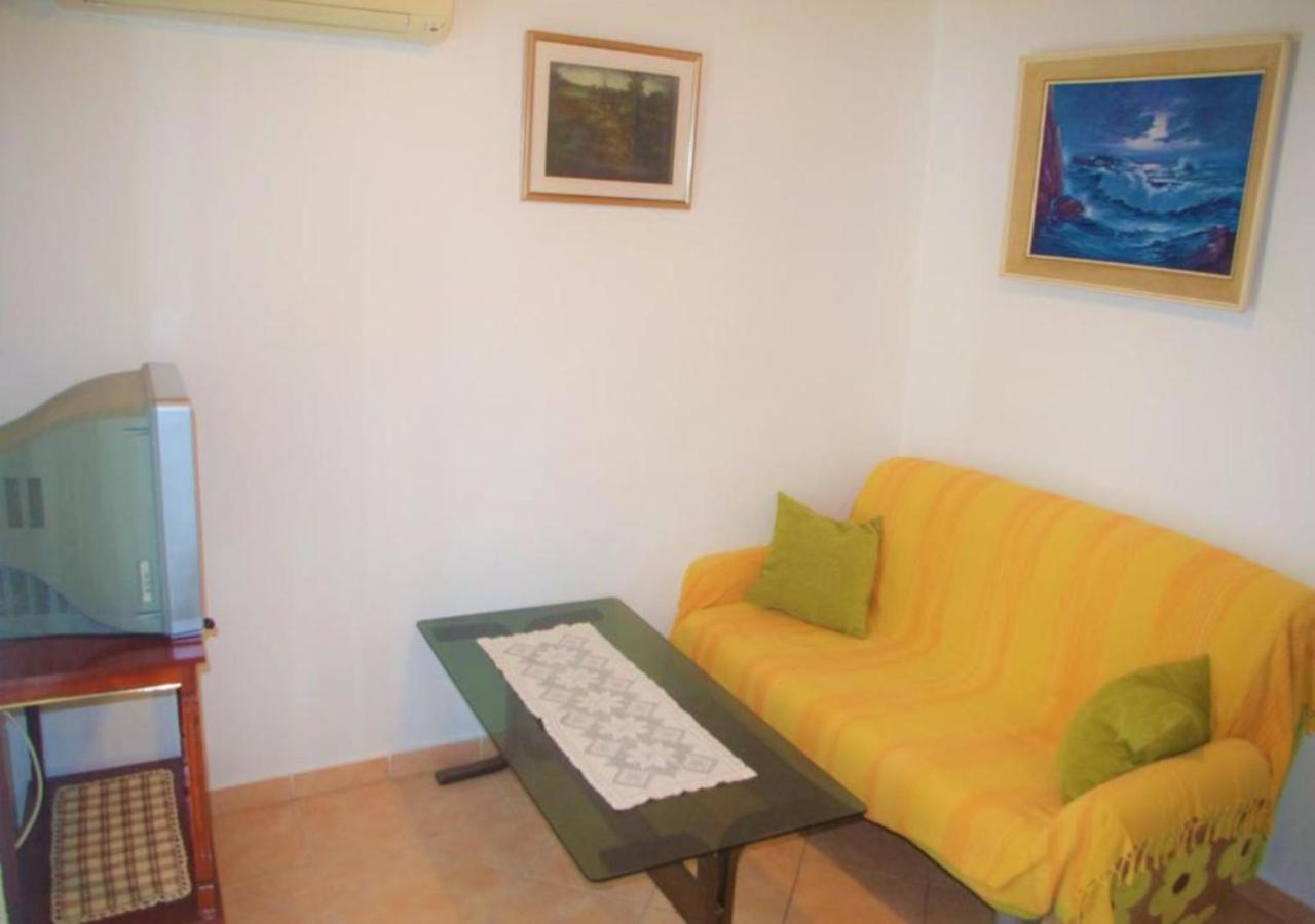 Gama Appartement Vir Buitenkant foto